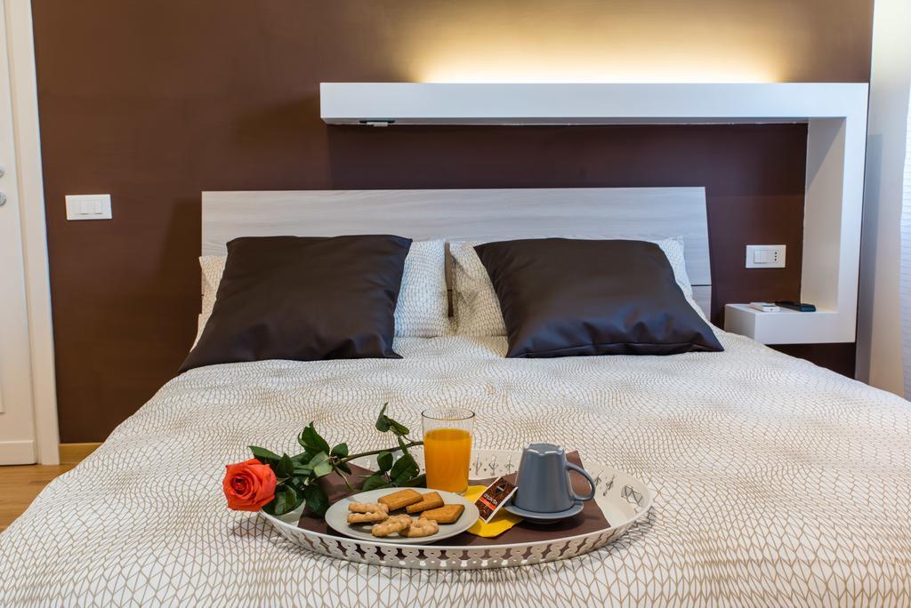 Bed and breakfast Mirabilia Urbis Roma Extérieur photo