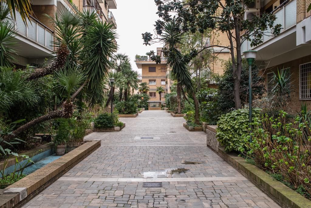 Bed and breakfast Mirabilia Urbis Roma Extérieur photo